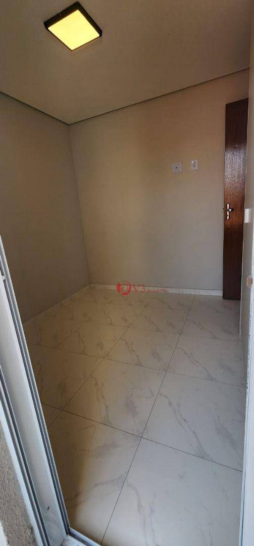 Apartamento à venda com 2 quartos, 42m² - Foto 18