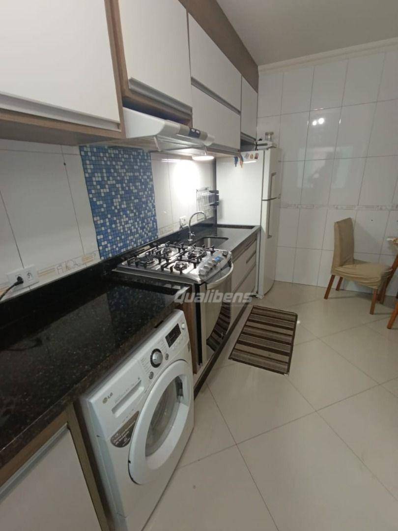 Apartamento à venda com 2 quartos, 49m² - Foto 3