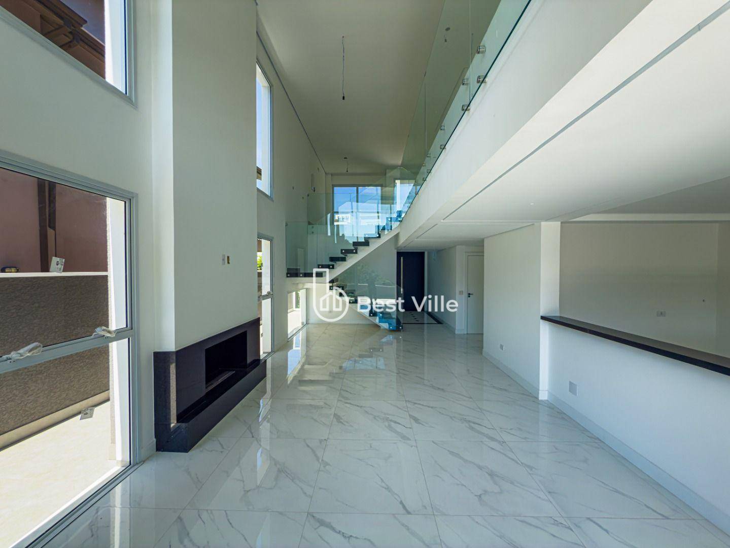 Casa de Condomínio à venda com 4 quartos, 325m² - Foto 3