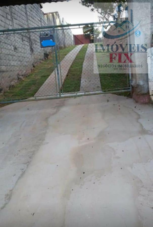 Fazenda à venda com 2 quartos, 140m² - Foto 2