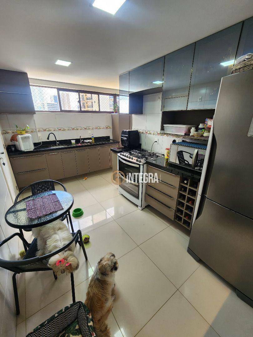 Apartamento à venda com 4 quartos, 132m² - Foto 4