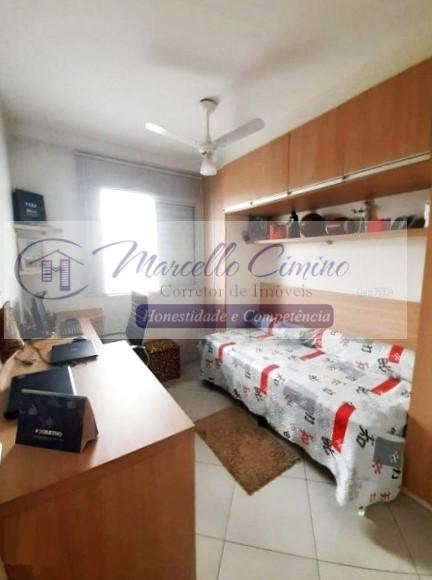 Apartamento à venda com 2 quartos, 52m² - Foto 15