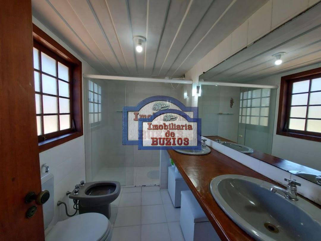 Casa de Condomínio à venda com 4 quartos, 350m² - Foto 47