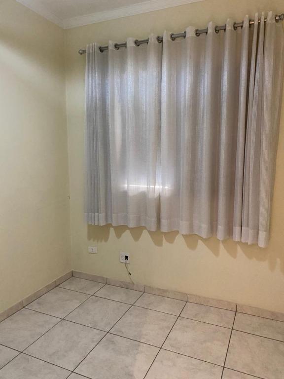 Apartamento para alugar com 3 quartos, 77m² - Foto 12