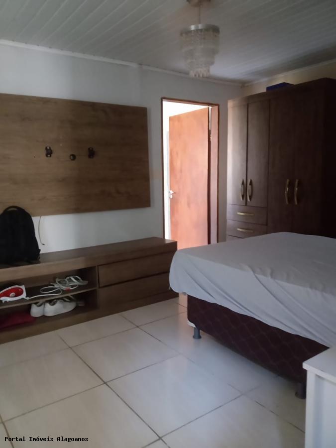 Casa à venda com 6 quartos, 180m² - Foto 19