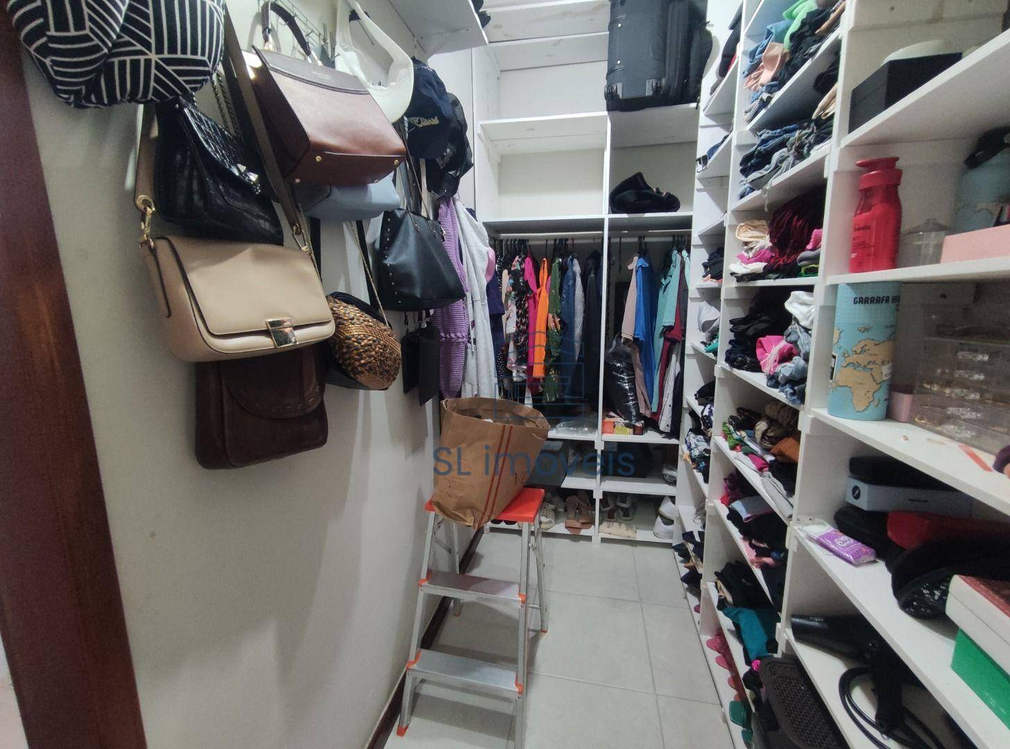 Casa à venda com 3 quartos, 128m² - Foto 26