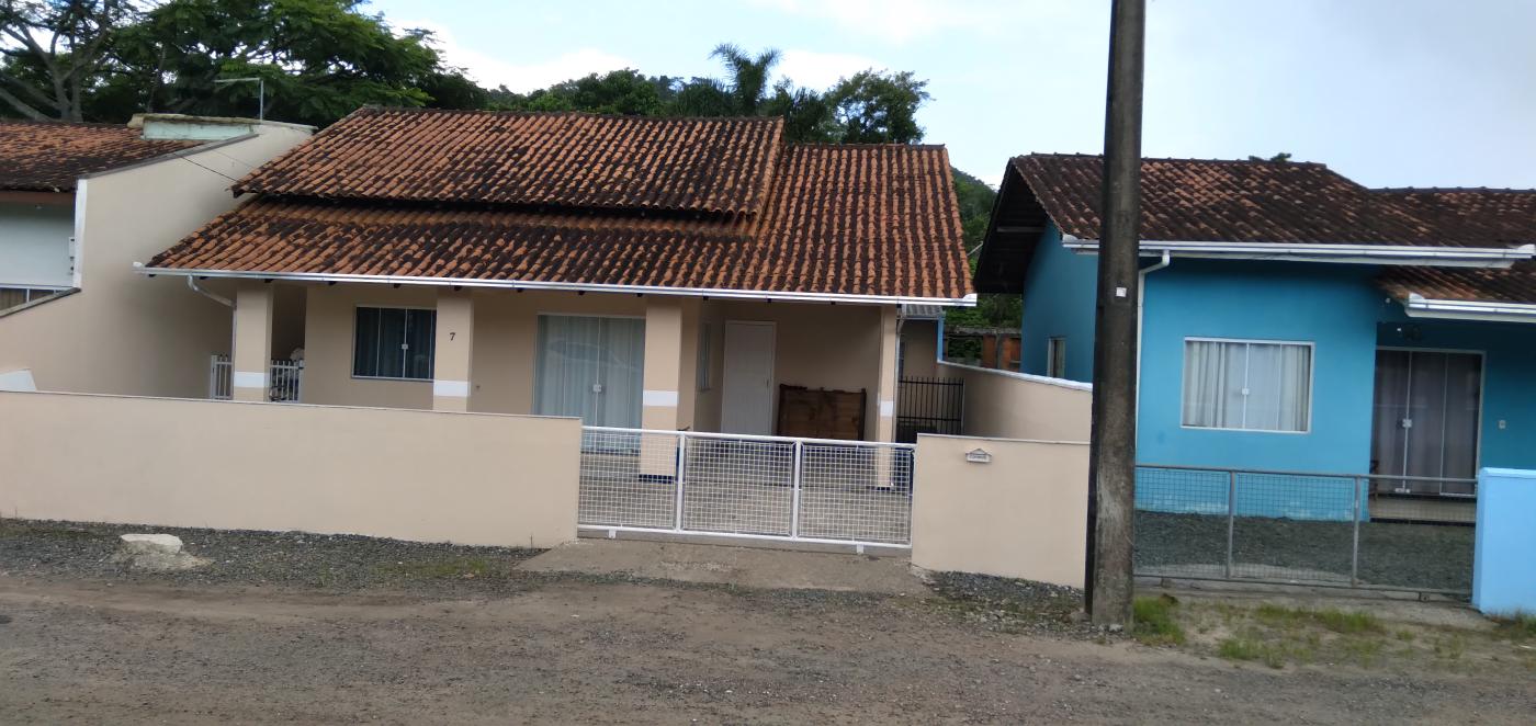 Casa à venda com 2 quartos, 300m² - Foto 3