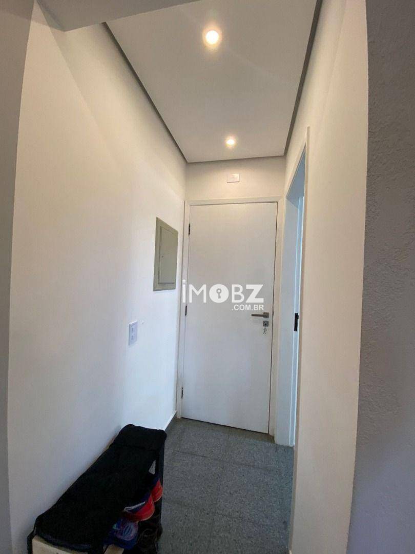 Apartamento à venda com 2 quartos, 74m² - Foto 9