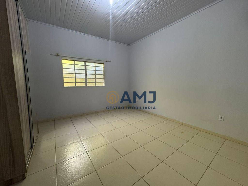 Chácara à venda com 4 quartos, 450m² - Foto 10