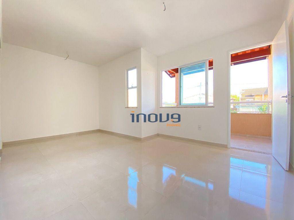 Casa à venda com 4 quartos, 131m² - Foto 20