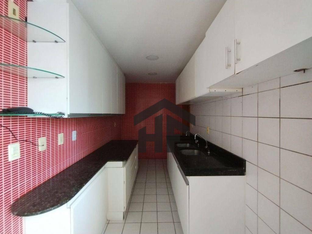 Apartamento para alugar com 4 quartos, 125m² - Foto 11