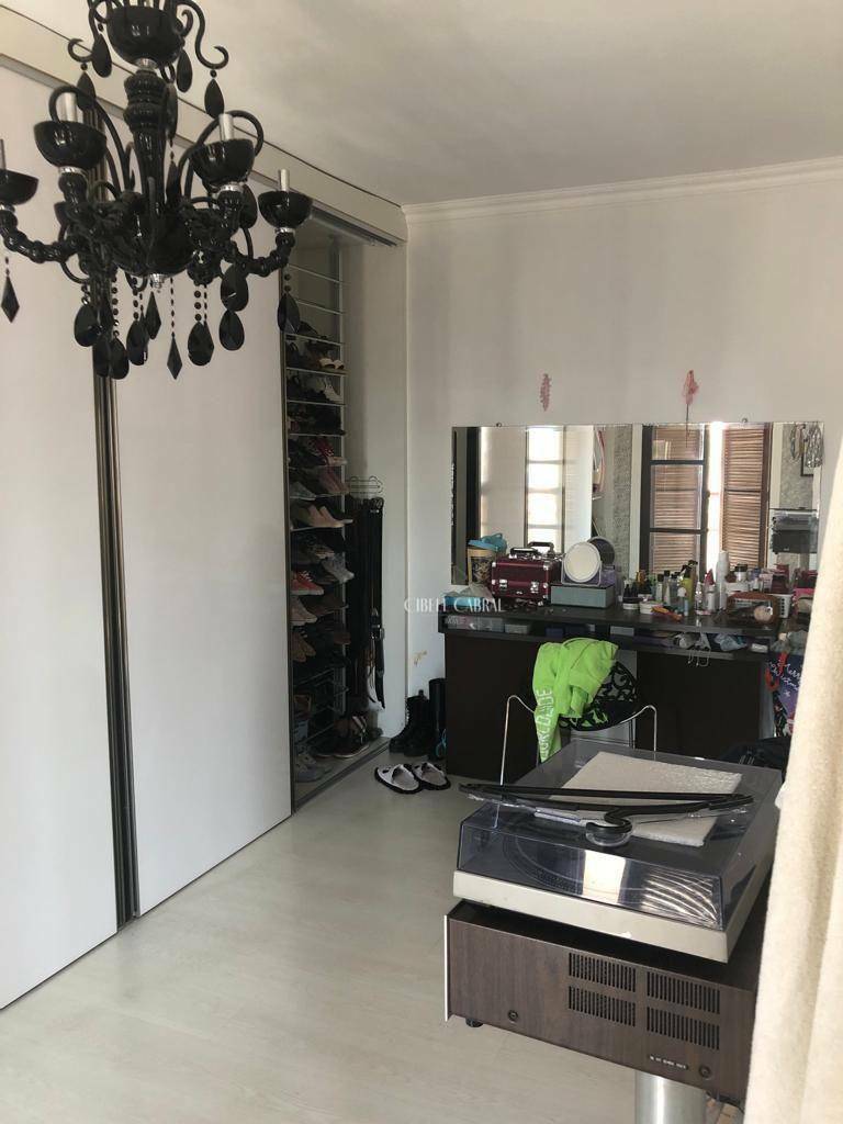 Apartamento à venda e aluguel com 3 quartos, 180m² - Foto 8