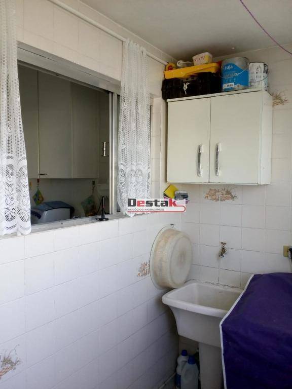 Apartamento à venda com 2 quartos, 70m² - Foto 33