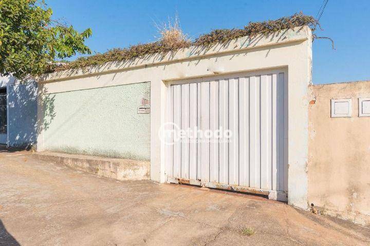 Casa à venda com 3 quartos, 166m² - Foto 2