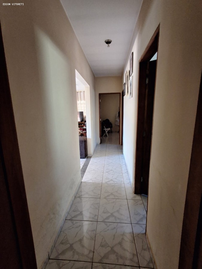 Chácara à venda com 3 quartos, 763m² - Foto 8