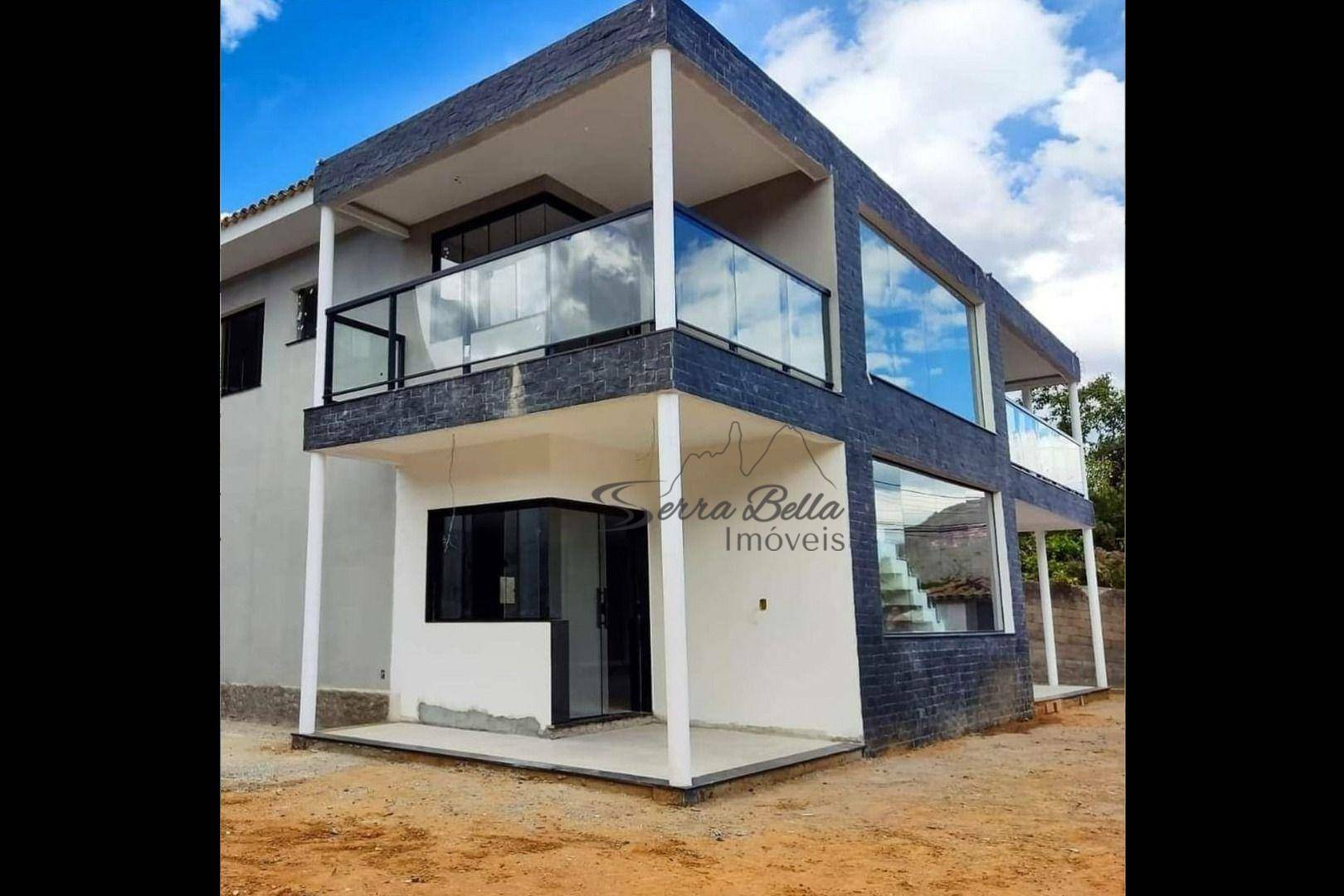 Casa à venda com 5 quartos, 300m² - Foto 1