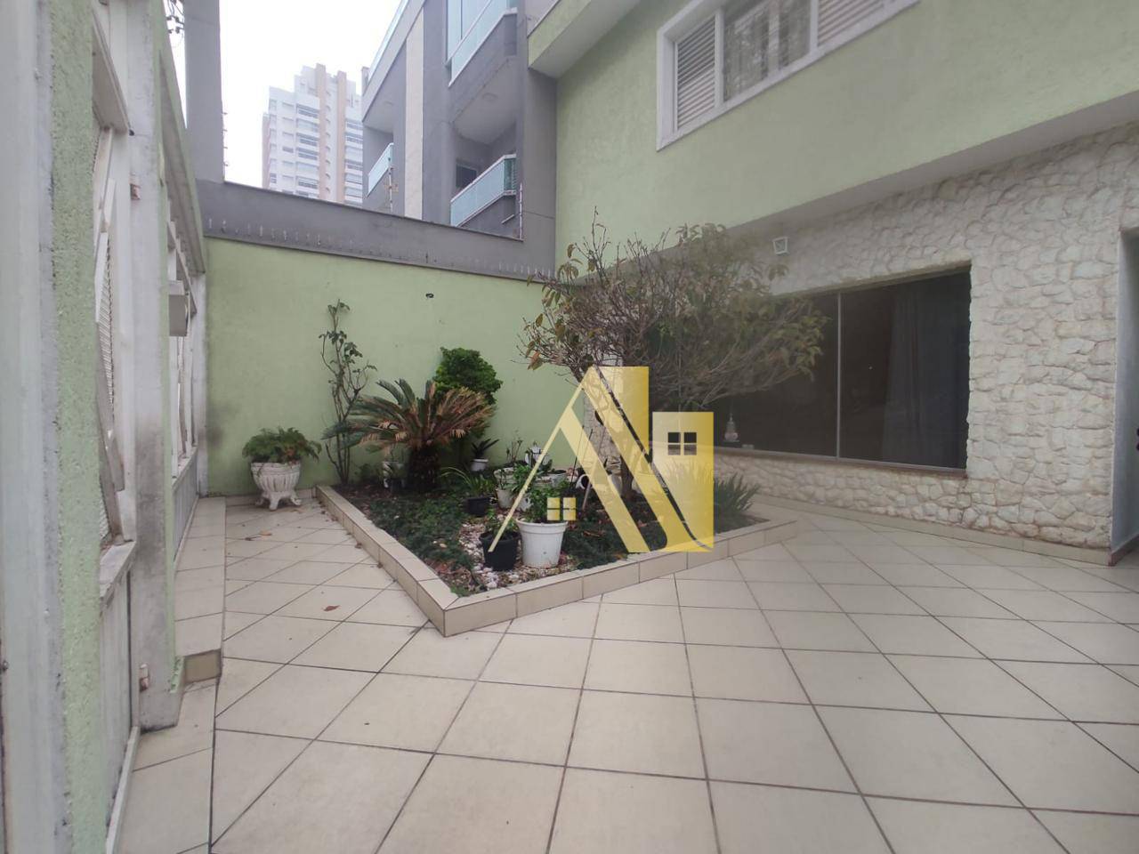 Sobrado à venda com 3 quartos, 237m² - Foto 10