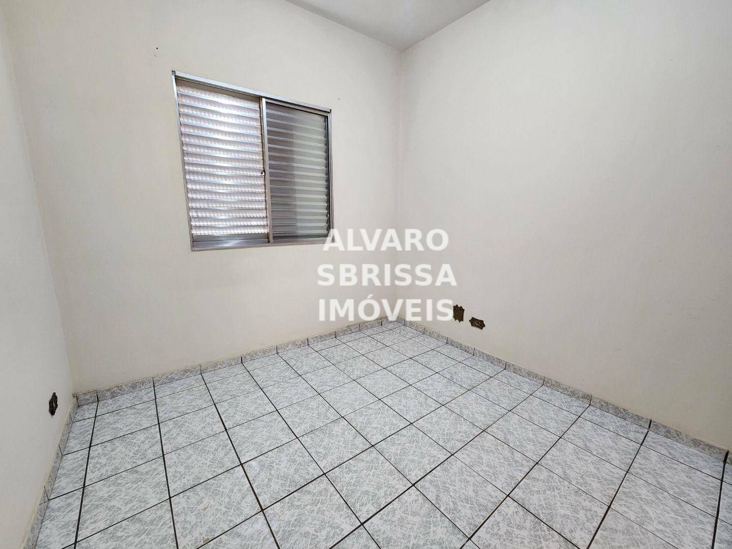 Apartamento à venda com 3 quartos, 97m² - Foto 11