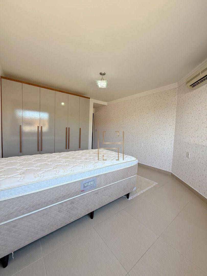 Casa, 3 quartos, 172 m² - Foto 3