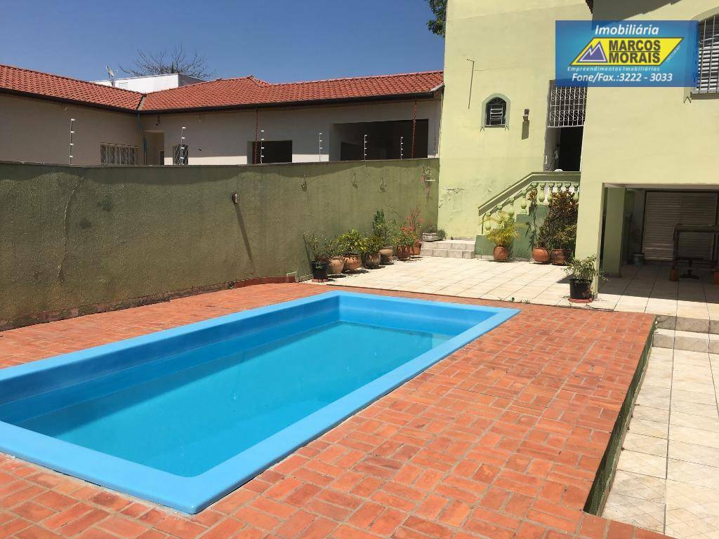 Casa à venda e aluguel com 3 quartos, 180m² - Foto 37