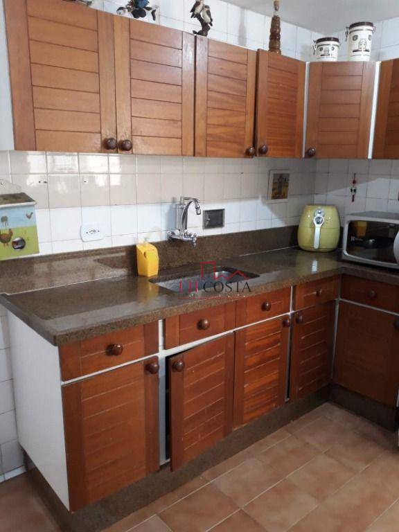 Apartamento à venda com 3 quartos, 120m² - Foto 17