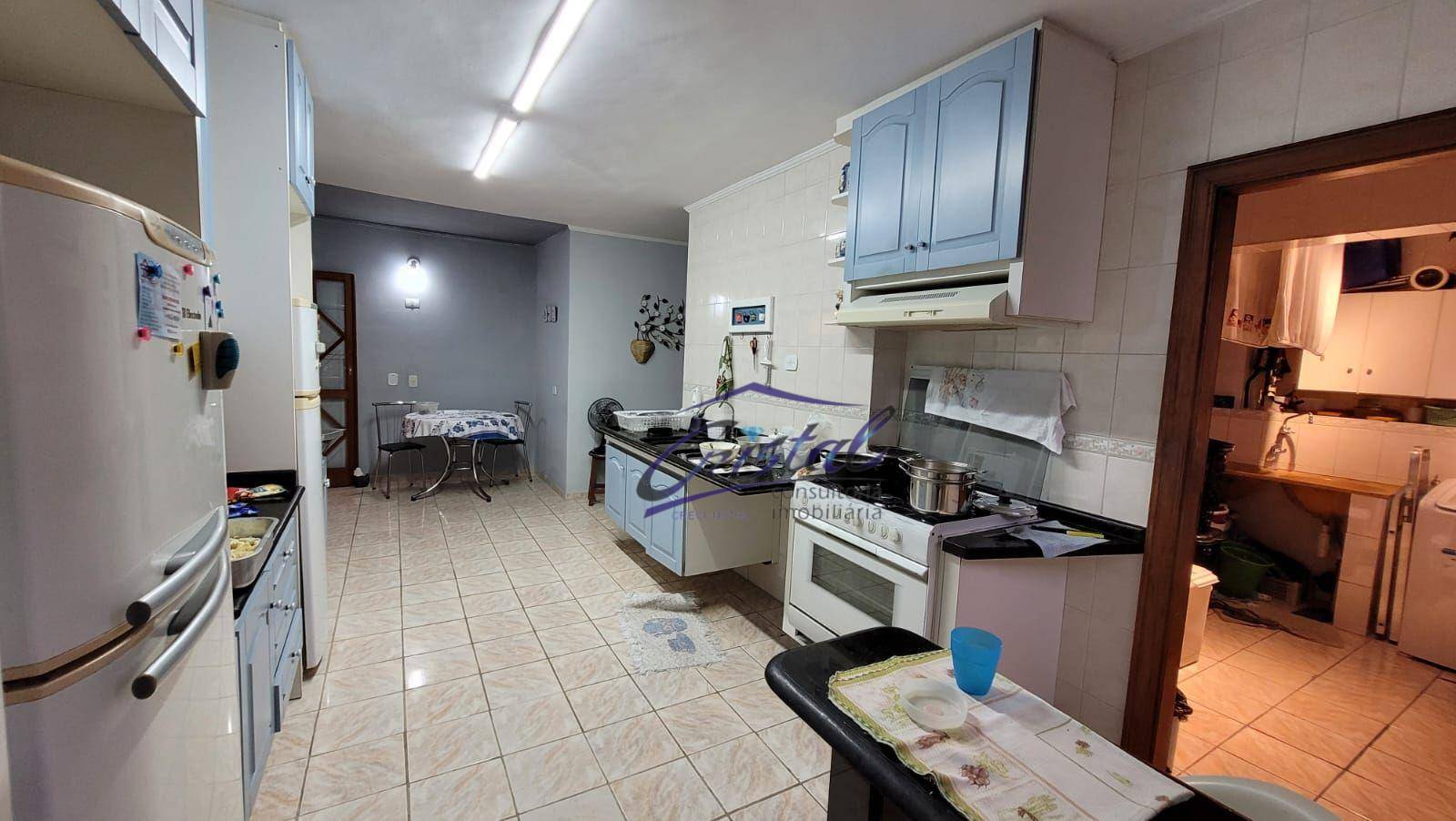 Apartamento à venda com 4 quartos, 151m² - Foto 13