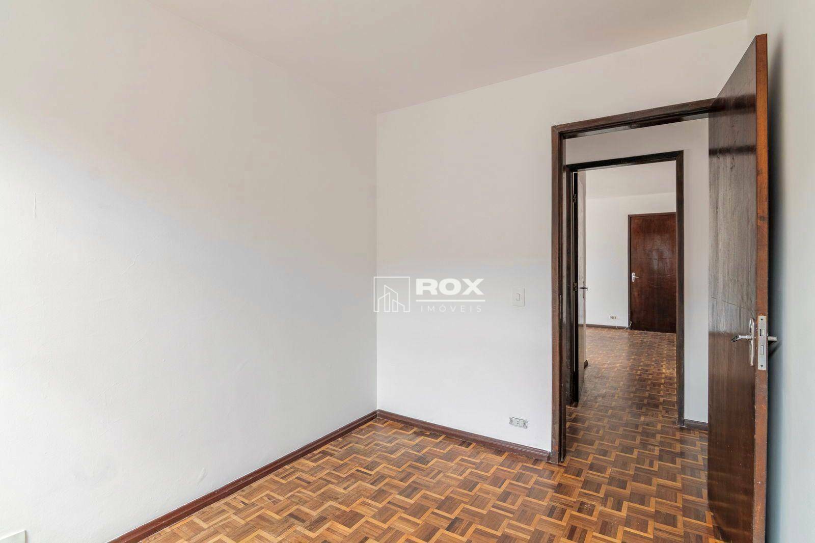 Apartamento à venda com 3 quartos, 115m² - Foto 16