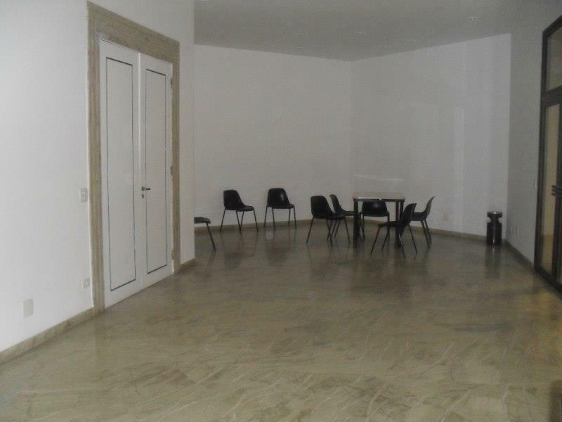 Apartamento à venda com 3 quartos, 210m² - Foto 37