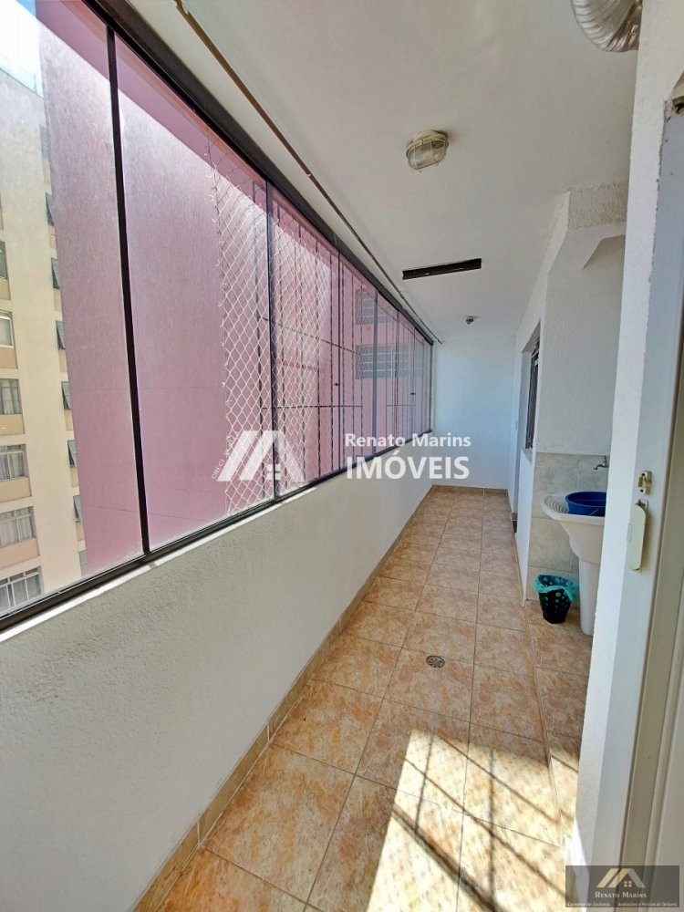 Apartamento à venda com 3 quartos, 110m² - Foto 18