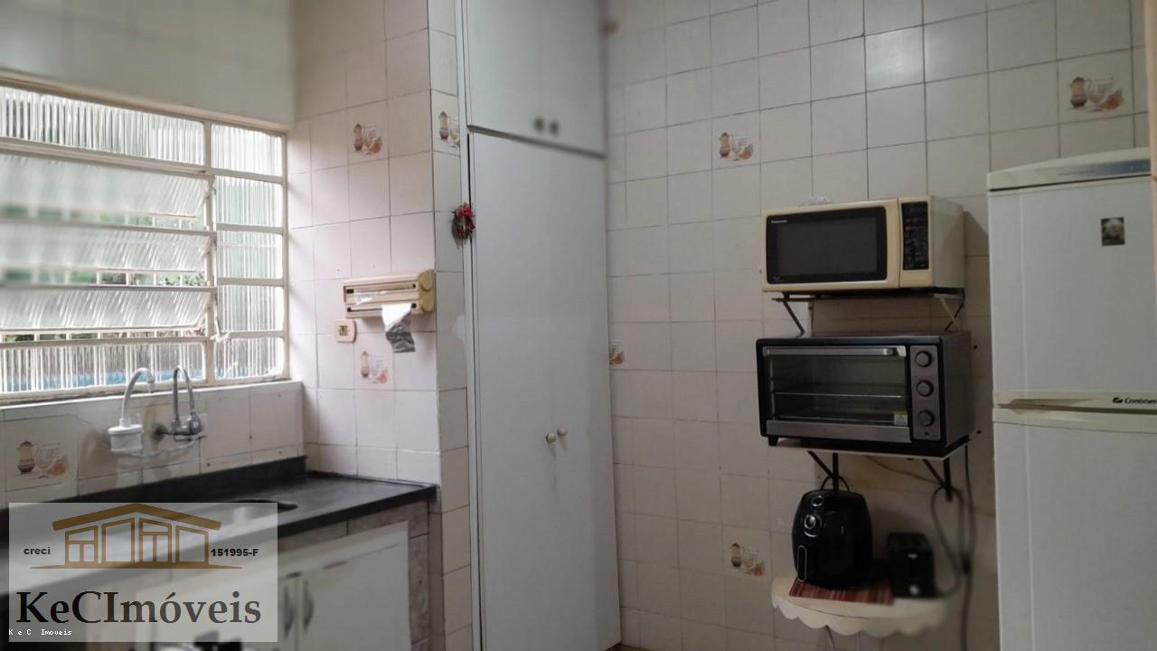 Sobrado à venda com 2 quartos, 150m² - Foto 13