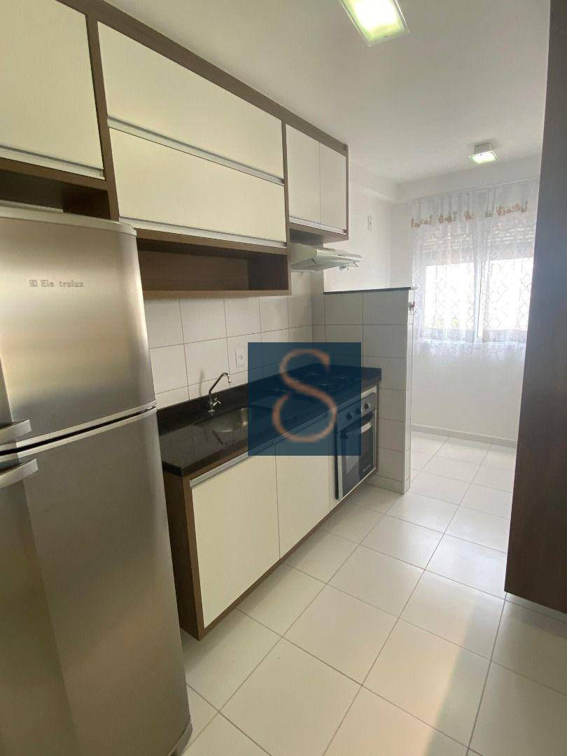 Apartamento à venda com 2 quartos, 65m² - Foto 5