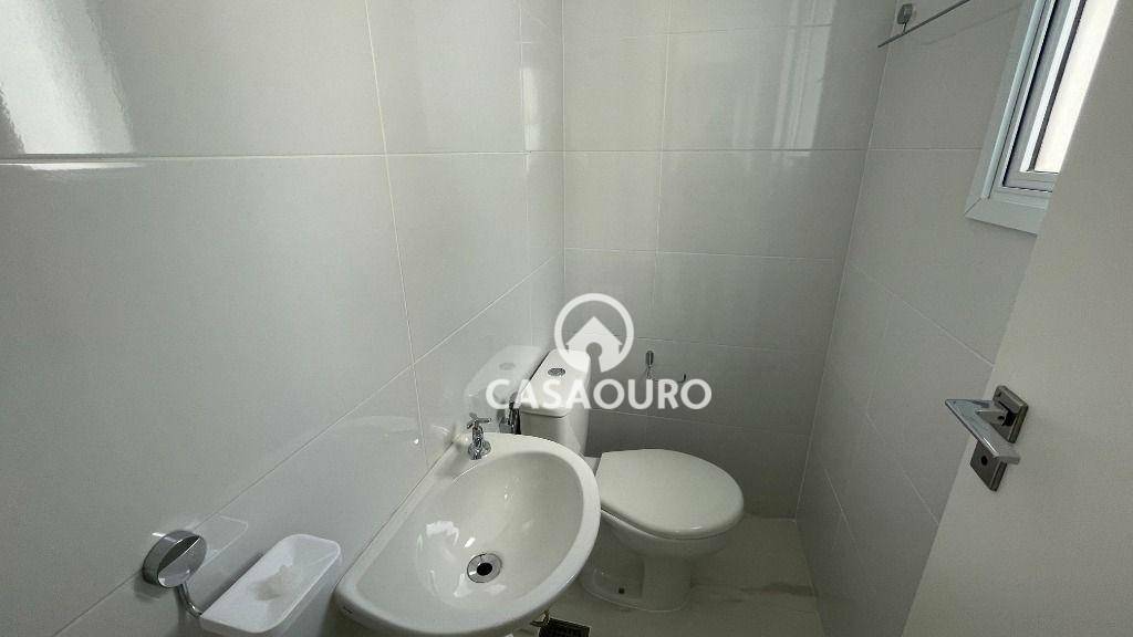 Apartamento para alugar com 3 quartos, 115m² - Foto 31