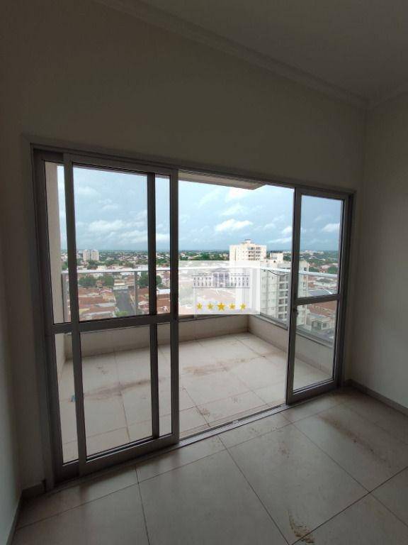 Apartamento à venda com 2 quartos, 87m² - Foto 6