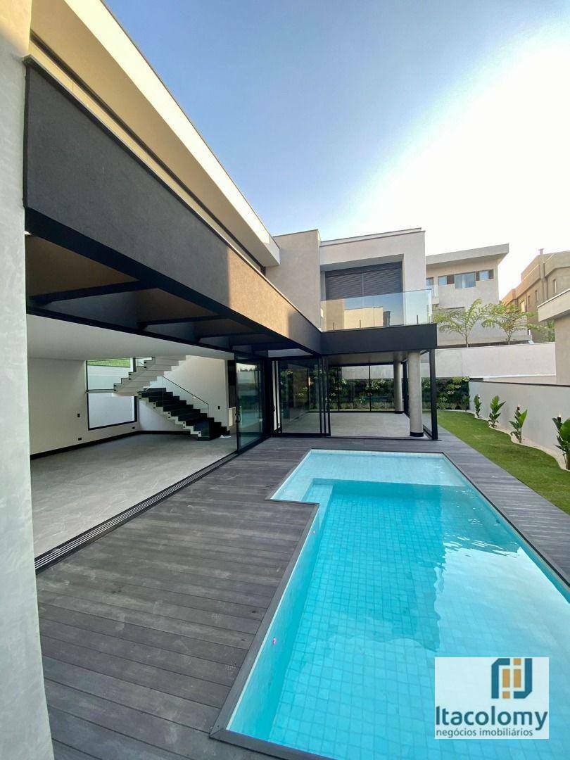 Casa de Condomínio à venda com 4 quartos, 566m² - Foto 13