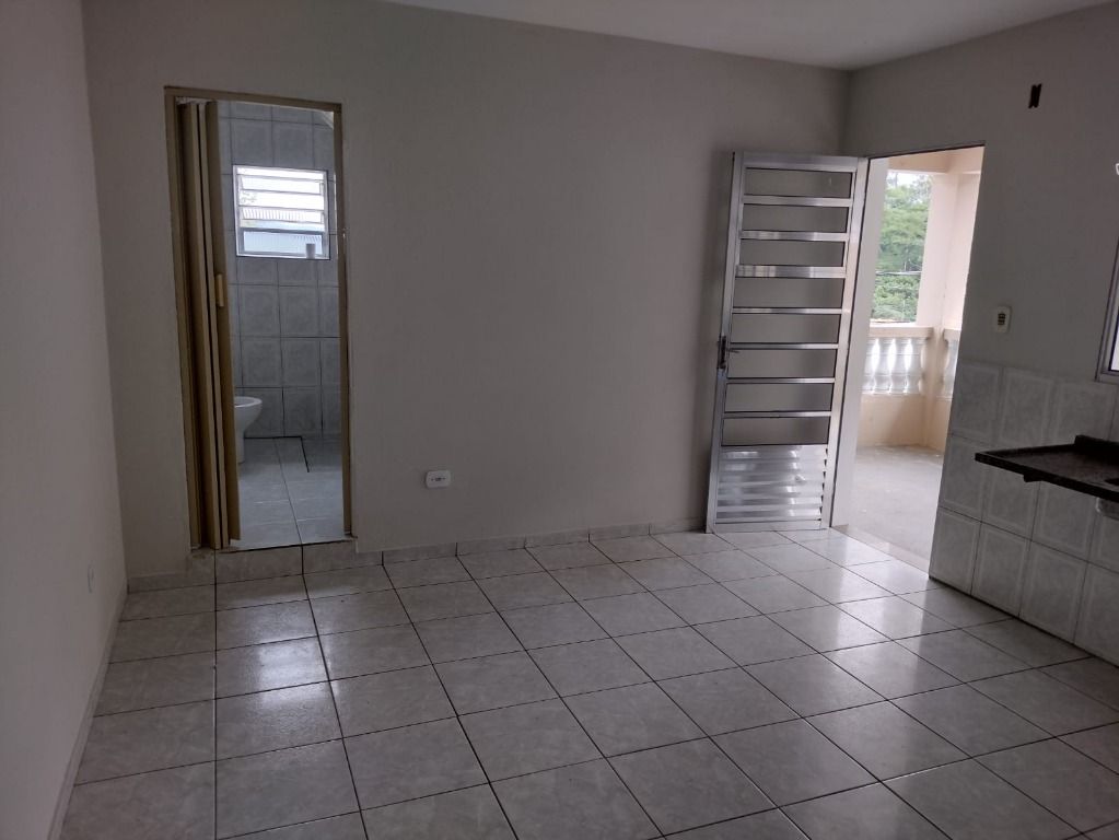 Casa à venda com 4 quartos, 150m² - Foto 11