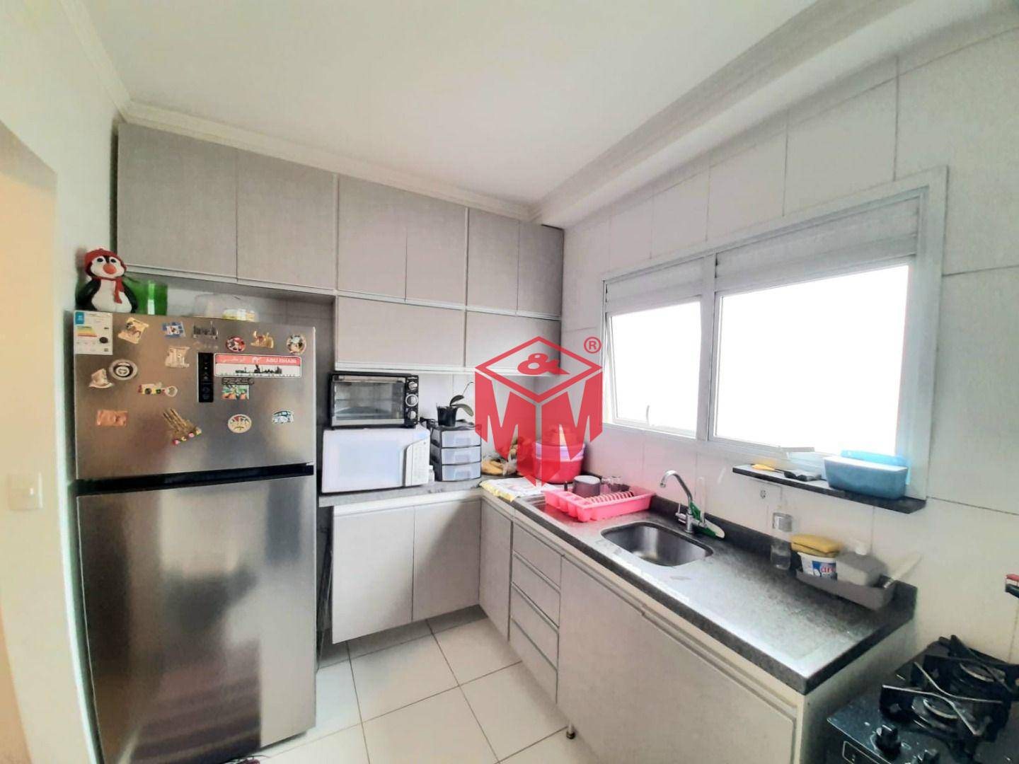 Apartamento à venda com 3 quartos, 72m² - Foto 11