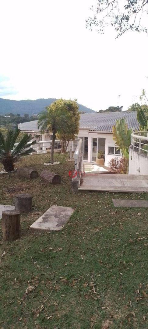 Chácara à venda com 4 quartos, 1800m² - Foto 6