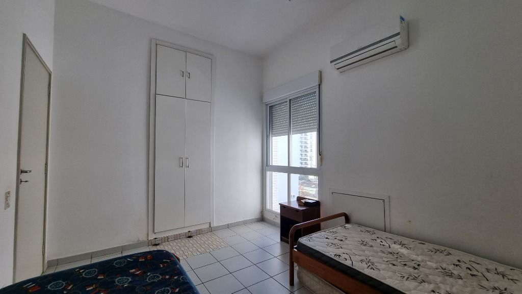 Apartamento à venda com 3 quartos, 198m² - Foto 20