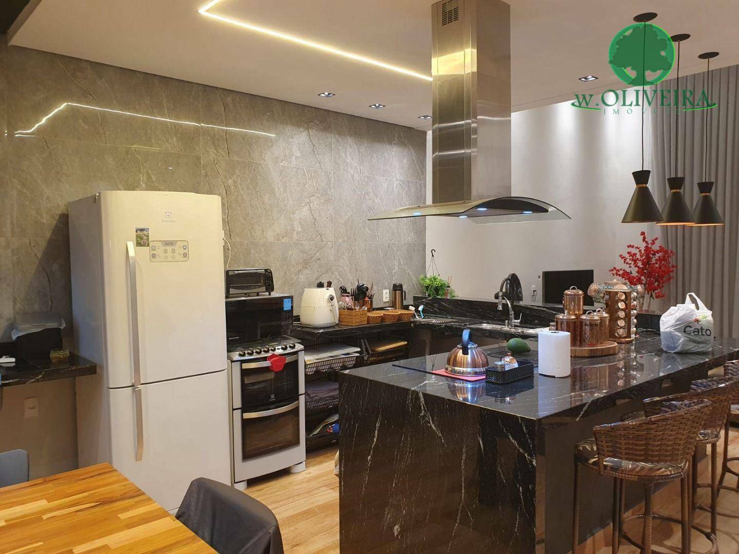 Casa de Condomínio à venda com 3 quartos, 178m² - Foto 3