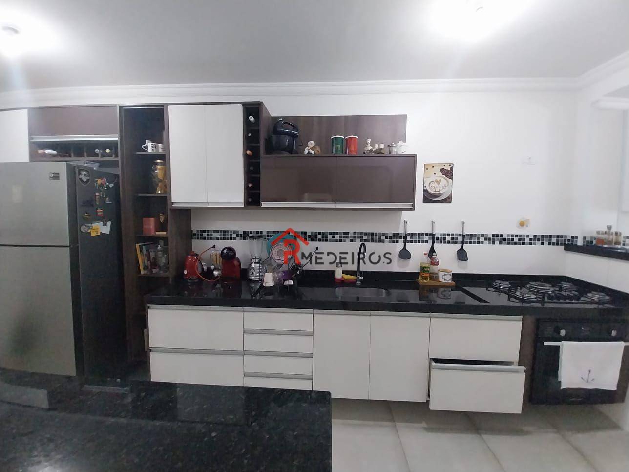 Apartamento à venda com 2 quartos, 95m² - Foto 9