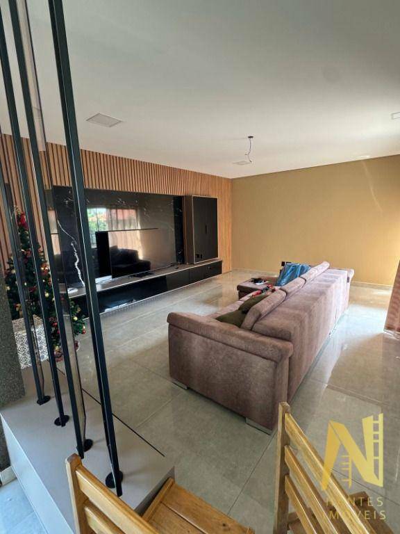 Casa de Condomínio à venda com 4 quartos, 450m² - Foto 3