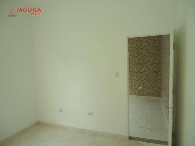 Casa para alugar com 1 quarto, 50m² - Foto 11