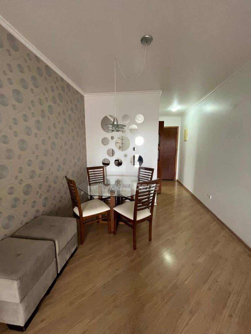 Apartamento para alugar com 2 quartos, 70m² - Foto 12