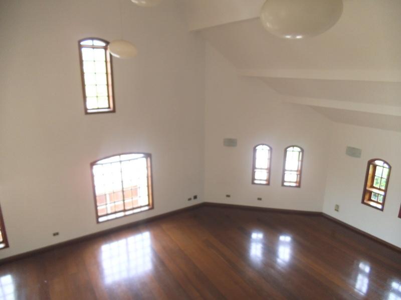 Casa para alugar com 4 quartos, 549m² - Foto 26