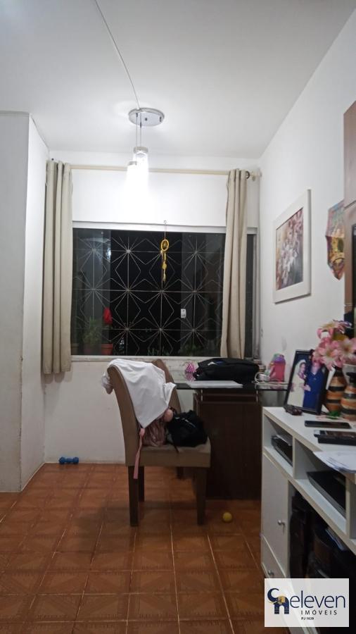 Apartamento à venda com 2 quartos, 65m² - Foto 2