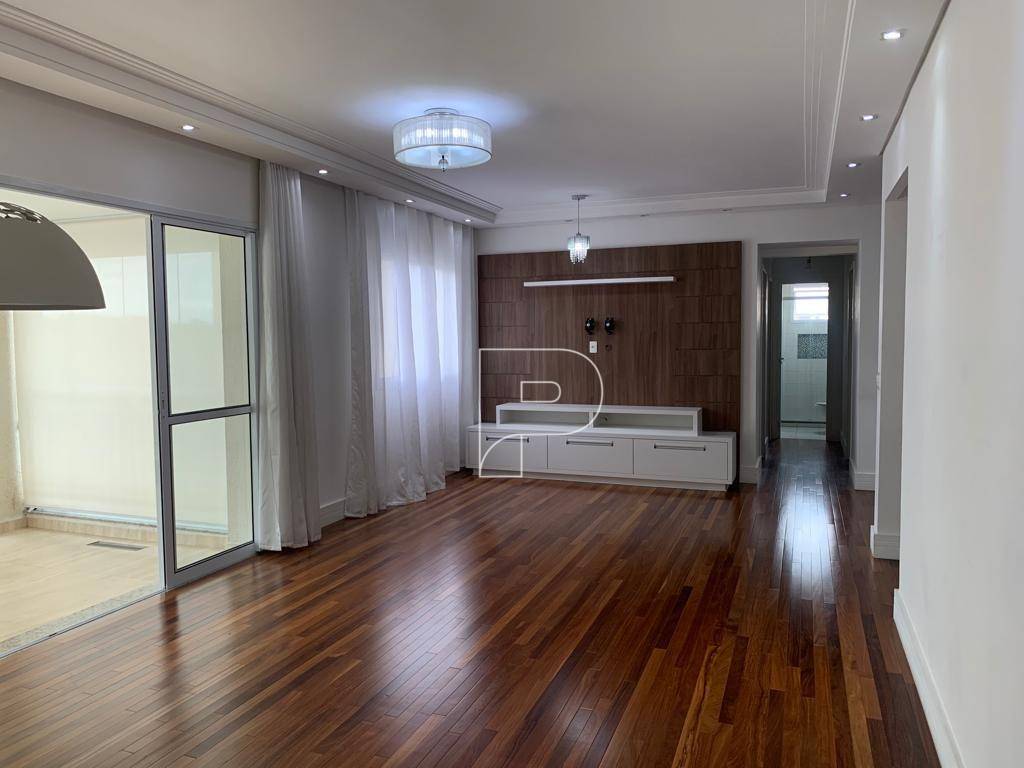 Apartamento à venda com 3 quartos, 134m² - Foto 1