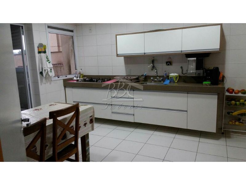 Apartamento à venda com 3 quartos, 146m² - Foto 9