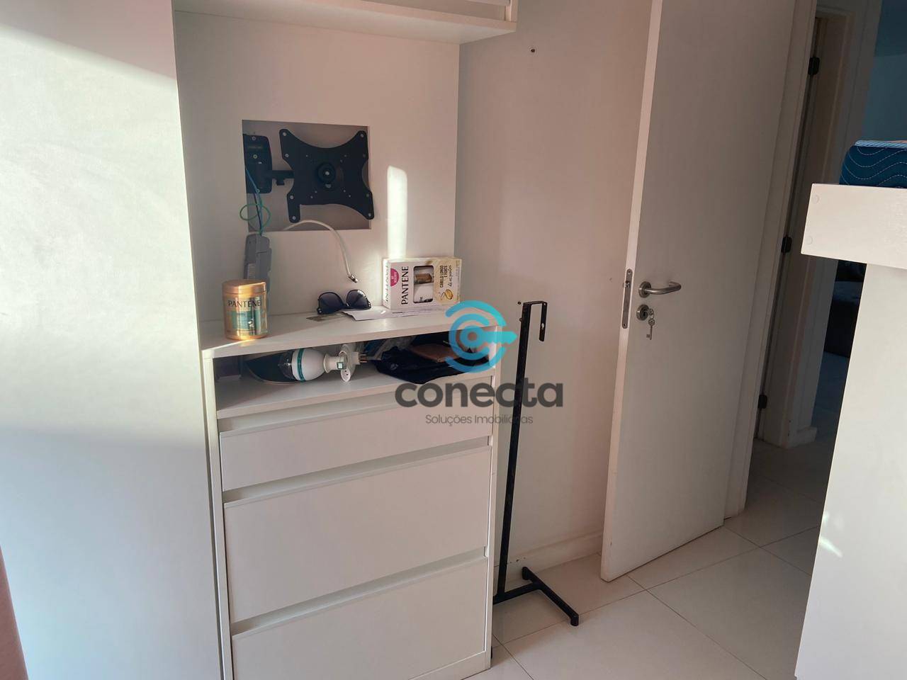 Apartamento à venda e aluguel com 2 quartos, 80m² - Foto 9