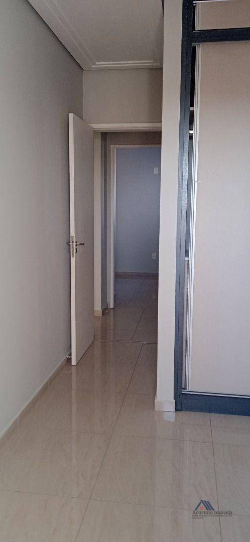 Apartamento à venda com 3 quartos, 117m² - Foto 18