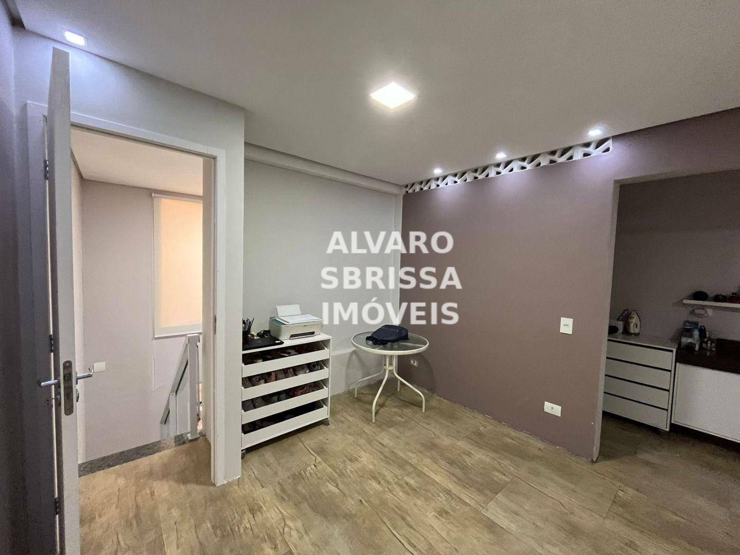 Casa à venda com 2 quartos, 150m² - Foto 7